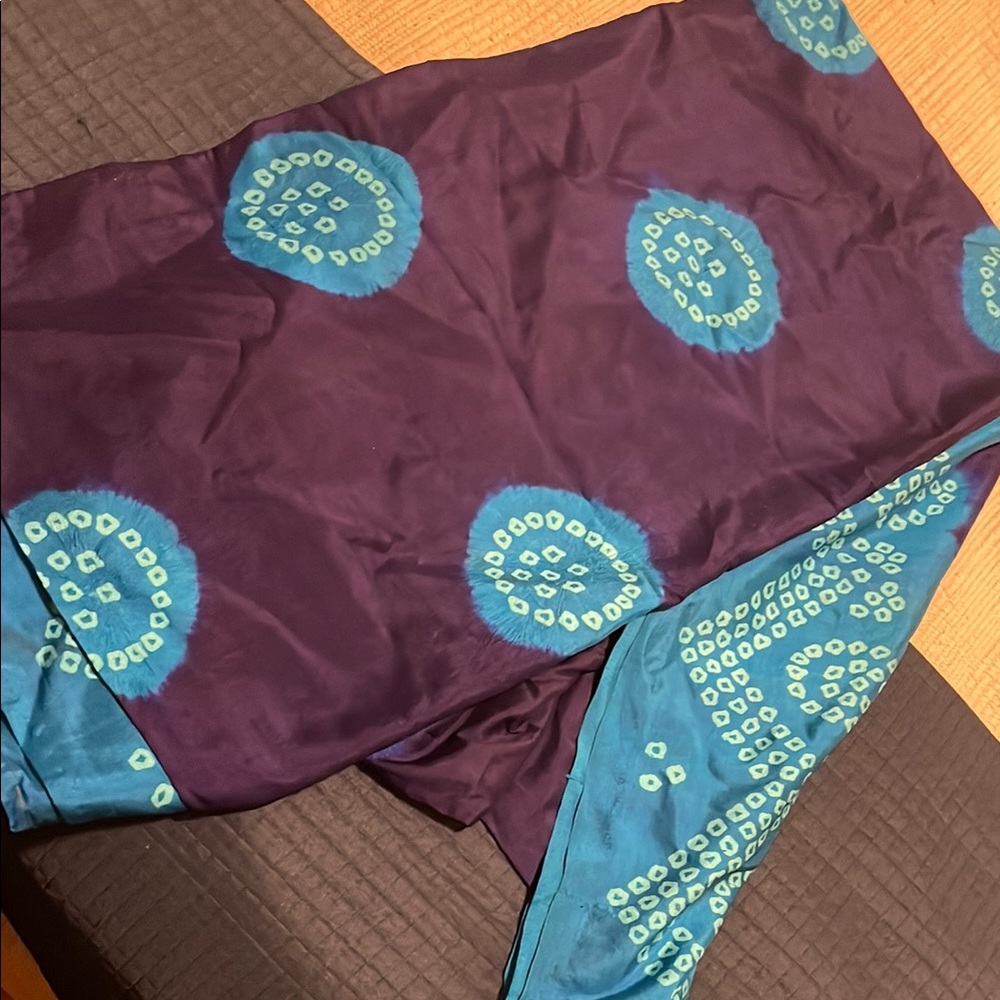 Vibrant Navy and Turquoise Patterned Saree